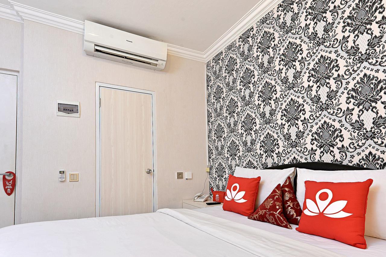 Zen Rooms Basic Tangerang Aeropolis Luaran gambar