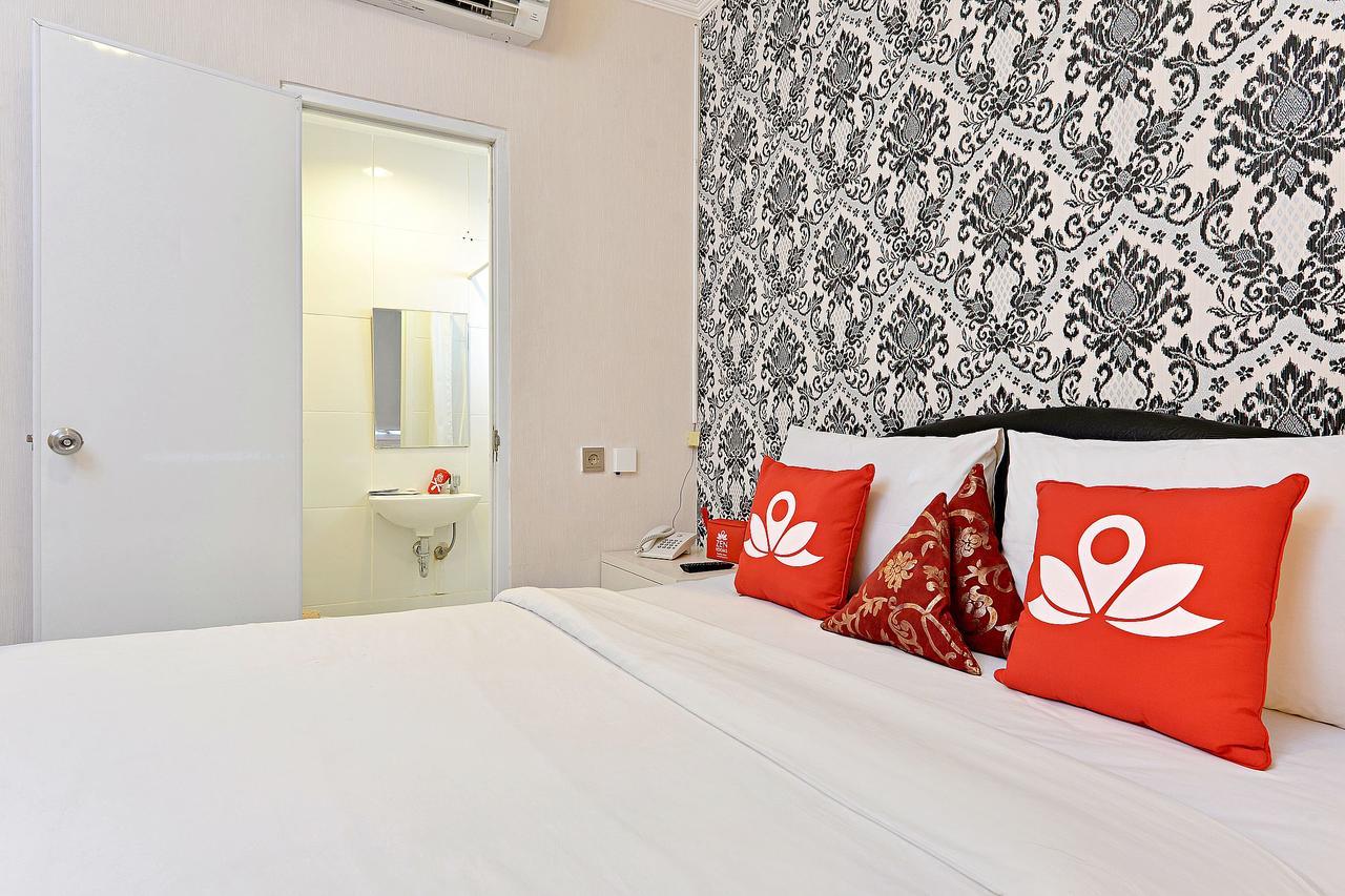 Zen Rooms Basic Tangerang Aeropolis Luaran gambar